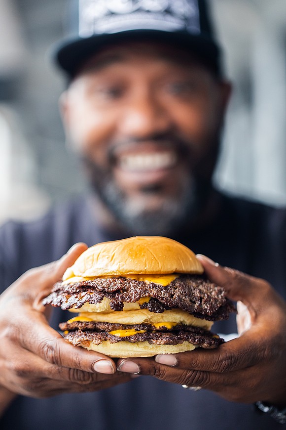 Houston is sizzling, and it’s not just the weather. Bun B’s Trill Burgers, the burger joint that’s taken America by …