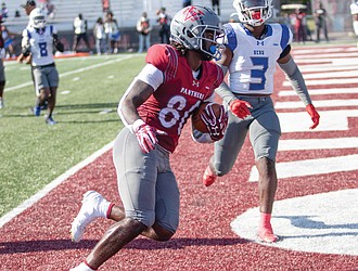 Virginia Union University tight end Kalen Carver (#80) hauls in his first touchdown of the day during the Panthers’ 35-0 victory over Elizabeth City State at Hovey Stadium. Carver’s two touchdown catches helped lead to its second consecutive shutout over the Vikings.