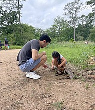 Family Nature Activities - Houston Arboretum