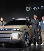 Hyundai Motor Reveals Bold and Efficient Hydrogen FCEV Concept Previewing New Design Language