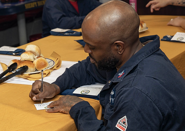 Machinist’s Mate 1st Class Anthony Jones/
Photo by Petty Officer 2nd Class Kaitlin Young