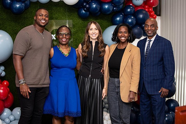 (l-r) Brandon Copeland, Professor Jean Wells, Esq., CPA, Sara Chima (Robinhood), Mary Elizabeth Taylor (Robinhood), and Howard School of Business Dean Anthony Wilbon at a Robinhood Markets Money Drills program announcement, extending comprehensive financial education to student-athletes at Howard's School of Business.