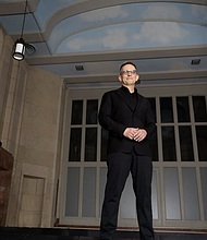 Craig Hella Johnson, Photo Credit: Cassandra Weyendt