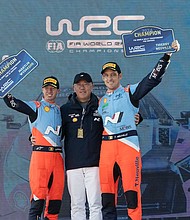 2024 FIA World Rally Championship.Round 13, Rally Japan.21-24 November 2024..Thierry Neuville, Martijn Wydaeghe, Hyundai i20 N Rally1 Hybrid..Photographer: Dufour Fabien.Worldwide copyright: Hyundai Motorsport GmbH