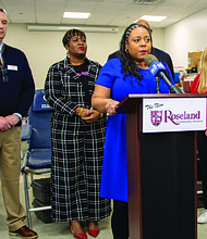 Cook County Clerk Monica Gordon talking about the importance of blood donation in the Black community. PHOTO PROVIDED BY STH MEDIA.