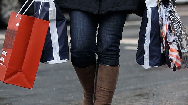 Tips on how to spend $100 on gifts this holiday season.
Mandatory Credit:	Getty Images via CNN Newsource