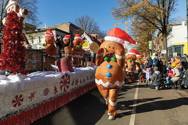 Who needs wheels when you’re a walking Christmas treat?