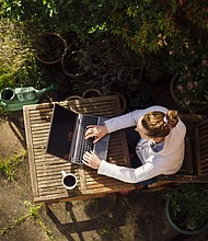 Small business owners, independent contractors and gig workers soon will be getting 1099-K tax forms if they used any payment platform on which they had at least $5,000 in business transactions in 2024.
Mandatory Credit:	Gary Yeowell/Digital Vision/Getty Images via CNN Newsource