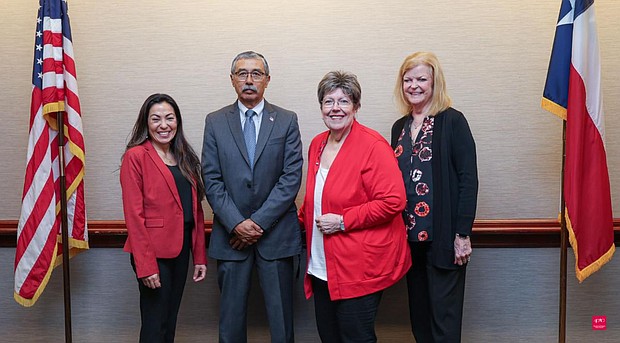 Representing the interests of general law cities, Councilmember and Mayor Pro-Tem Joe Garcia of Pattison (center-left) and Councilmember Nancy Arnold of Waller (center-right) have been elected voting members of the H-GAC Board.


﻿Their alternates are Councilmember and Mayor Pro-Tem Teresa Vazquez Evans of Kemah (left) and Councilmember Susan Schwartz of Bunker Hill (right). General law cities operate according to specific state statutes that define their power and duties.