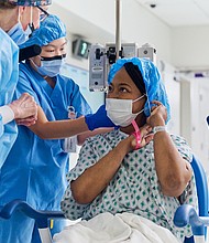 “There have been a lot of letdowns, but I don’t give up,” Towana Looney says.
Mandatory Credit:	Joe Carrotta/NYU Langone Health via CNN Newsource