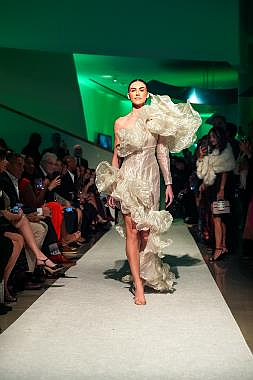 Model, Runway (Photography credit: PMC / Sean Zanni)