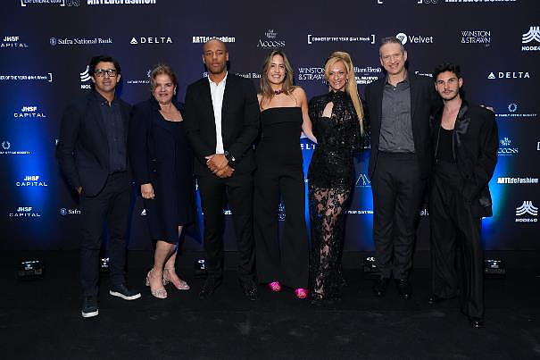 Marcelo Goulart, Lourdes Castillo, Calvin Cooper, Sofia Victoria de la Pena,
Consuelo Vanderbilt Costin, Keith Diamond, Samuel Schler (Photography credit: PMC / Sean Zanni)