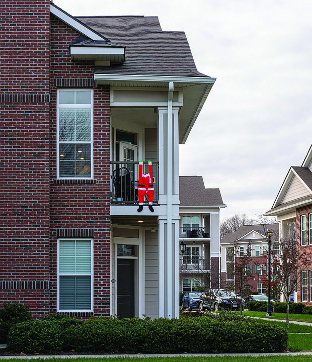 Cityscape-Slices of life and scenes in Richmond-Still Hanging Around-Even after the big day, Santa’s still hanging around the 3200 block of Brood Road in the City’s North Side.  Sandra Sellars/Richmond Free Press