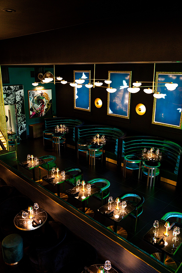 Doves’ luxurious multi-level restaurant provides a captivating dinner-to-nightlife experience for special events like the All-Black Noir New Year's Eve Affair.
 
Photo: Visual Influence