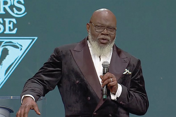 Bishop T.D. Jakes speaks during a New Year’s Eve service at The Potter’s House, Dec.
31, 2024, in Dallas.