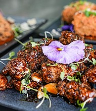 Lavish Eats HTX Honey Garlic Chicken Bites