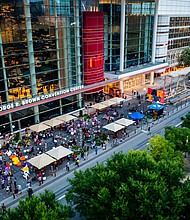 EOY 2025 Party on the Plaza 7