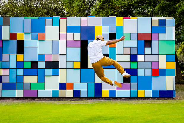 Synchronicity of Color by Margo Sawyer/Photographer: Lance Childers