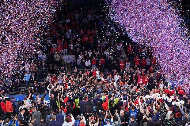 St. Johns secured their first Big East title since 2000 following a 82-66 win over Creighton on Saturday.
Mandatory Credit:	Frank Franklin II/AP via CNN Newsource