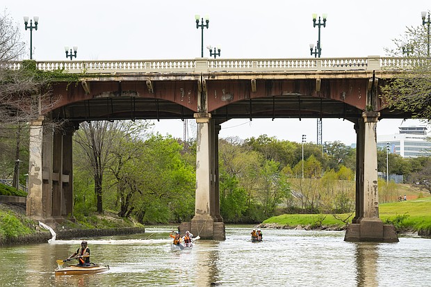 48th Annual Buffalo Bayou Partnership Regatta presented by Gillman Subaru
