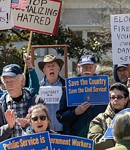 The American Federation of Government Employees locals representing federal workers in Richmond and nearby areas rallied at the Virginia State Capitol on March 21 to protest policies harming the federal workforce and highlight policies affecting civil servants.