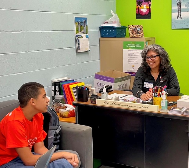 Sandra Chirino Morfin with student Angel at Spring Branch Middle School
