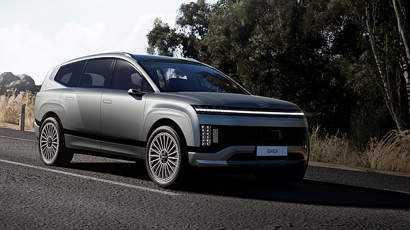 In a striking demonstration of design excellence and future-ready innovation, Hyundai Motor Company has proudly secured six coveted honors at …