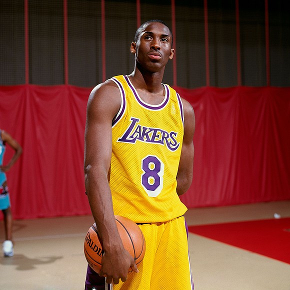 The jersey Kobe Bryant wore in his NBA debut sold for $7 million in auction on Thursday. Per auction house …