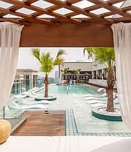 Hôtel Swexan's Pool/Photo Credit: Hôtel Swexan