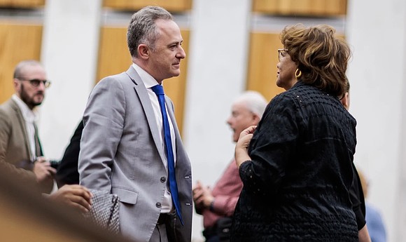 The Richmond School Board voted 8-1 on Tuesday night to extend the contract of Superintendent Jason Kamras for an additional … The Richmond School Board voted 8-1 on Tuesday night to extend the contract of Superintendent Jason Kamras for an additional …