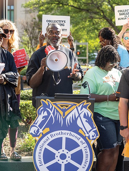 Union leaders, parents, and students are calling for the reinstatement of five longtime Richmond Public Schools bus drivers who were … Union leaders, parents, and students are calling for the reinstatement of five longtime Richmond Public Schools bus drivers who were …