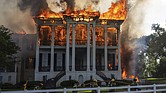 A fire destroyed a sprawling mansion on a former Louisiana sugar plantation last week.
