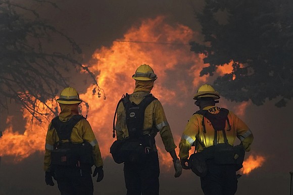 The smoke has already arrived. This past week, thick plumes from wildfires in Manitoba and Saskatchewan drifted into the U.S., … The smoke has already arrived. This past week, thick plumes from wildfires in Manitoba and Saskatchewan drifted into the U.S., …