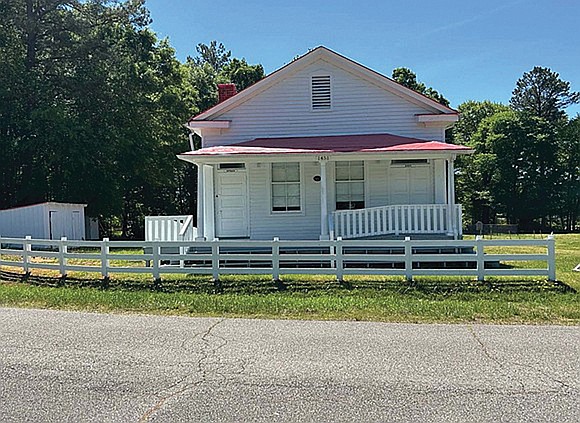 I recently attended the open house of the Historic Chatsworth School in the Varina area of Henrico County. The open … I recently attended the open house of the Historic Chatsworth School in the Varina area of Henrico County. The open …
