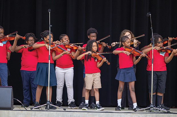 The St. Andrew’s School Advanced Music Ensemble open the new Alliance Amphitheater with the first official performance Wednesday.