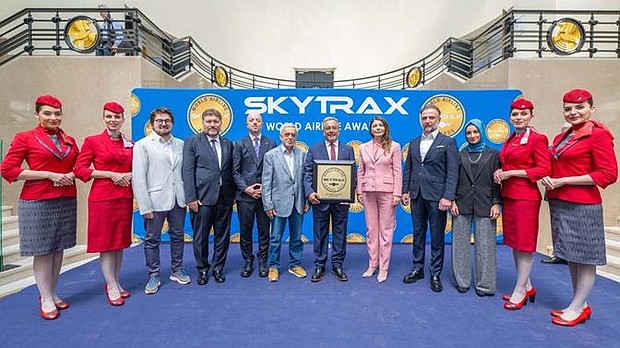 Turkish Airlines wins 2025 Skytrax World Airline Awards for the 10th time.