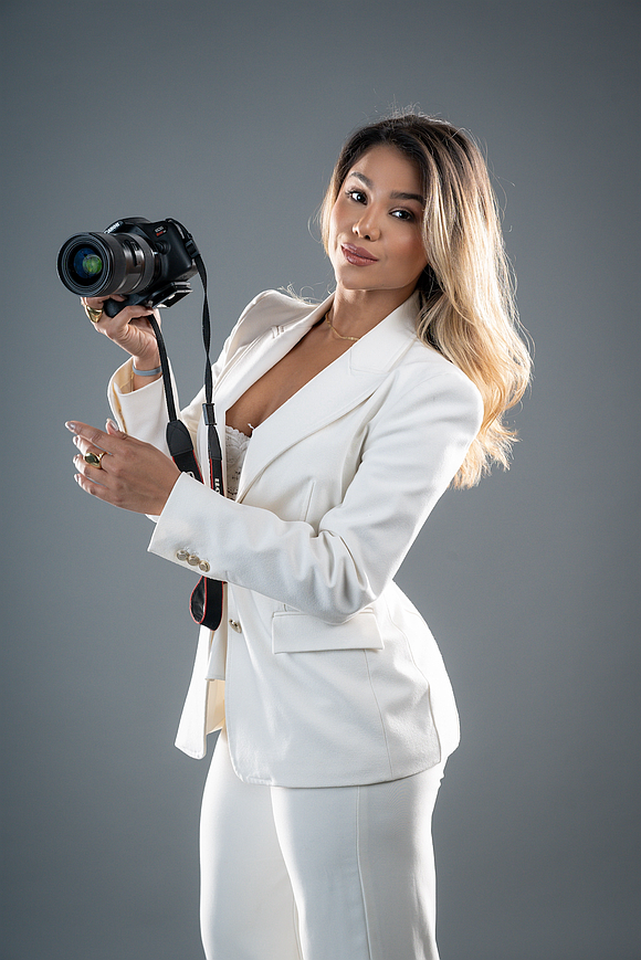 When Carolina Bula boarded a flight from Cartagena, Colombia to the United States in 2021, she carried more than a …