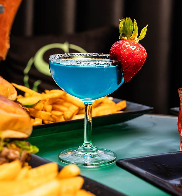 Social Junkie Social Junkie is throwing a 713 Brunch and Day Party featuring shots and signature cocktails for $7, $1, and $3.
Photo: Boost 1 Marketing