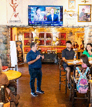 Throughout the month of July, customers at participating AFG Twin Peaks locations can opt to “Round Up” their bill to help local teachers ensure students have the classroom tools they need to succeed this school year.
Photo: Avalanche Food Group