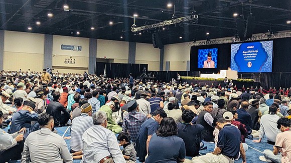 Nearly 10,000 Muslim Americans gathered at the Greater Richmond Convention Center over the Fourth of July weekend for the Ahmadiyya … Nearly 10,000 Muslim Americans gathered at the Greater Richmond Convention Center over the Fourth of July weekend for the Ahmadiyya …