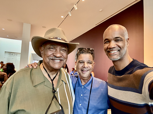 Dr. John Warren, NNPA New Chairman; Francis Page, Jr., Publisher, Houston Style Magazine; and Larry Lee, Publisher, Sacremento Observer