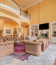 Estate Residence Master Bedroom before the renovation

(Photo: Waverly Manor)