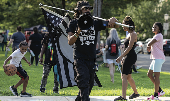 More than 1,000 people gathered on Monument Avenue on Thursday to honor the legacy of civil rights leader John Lewis … More than 1,000 people gathered on Monument Avenue on Thursday to honor the legacy of civil rights leader John Lewis …
