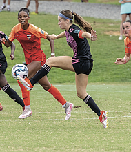 Real Colorado of Denver, in red, edged Sting of Dallas, Texas, in black and pink, 2-1, in the U17 ECNL Girls National Finals on Monday, July 21.