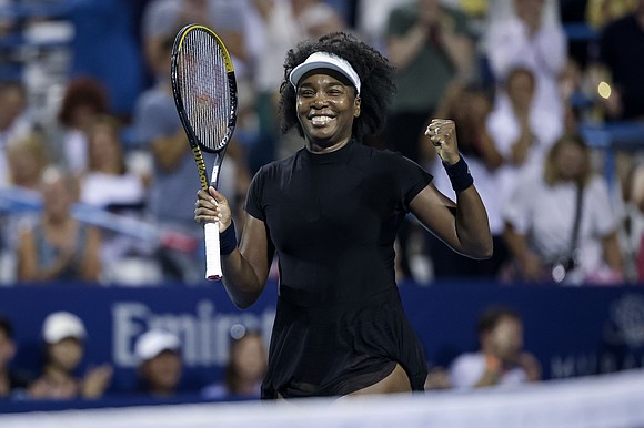Venus Williams rolled back the years to produce a brilliant display as she eliminated fellow American Peyton Stearns 6-3, 6-4 …