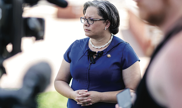 U.S. Rep. Jennifer McClellan, D-Richmond, is pushing back against Gov. Glenn Youngkin’s recent claims that all 2,500 immigrants detained in … U.S. Rep. Jennifer McClellan, D-Richmond, is pushing back against Gov. Glenn Youngkin’s recent claims that all 2,500 immigrants detained in …