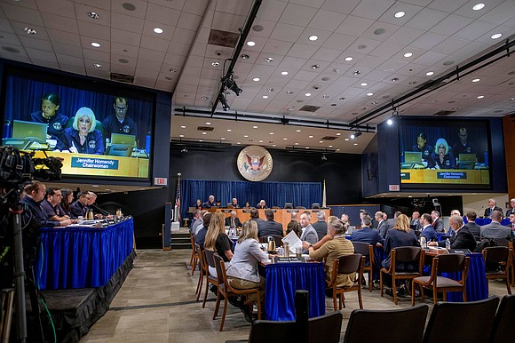 The National Transportation Safety Board questioned witnesses Thursday about air traffic control training, a key part of the investigation into …