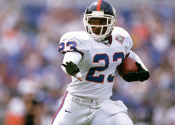 A former NFL player has been convicted for running an operation that bred and trafficked “grand champion” dogs and their …