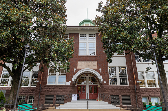 More than three years after a late-night fire devastated William Fox Elementary School and disrupted the Richmond Public Schools system, … More than three years after a late-night fire devastated William Fox Elementary School and disrupted the Richmond Public Schools system, …