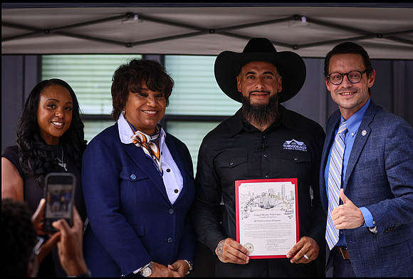 A Houston real estate developer is making history with the city’s first-ever duplex giveaway, aiming to help local first-time buyers …